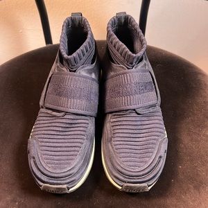 Chanel Navy Blue Hi Top Ribbed Fabric Logo Sneakers Womens 38.5